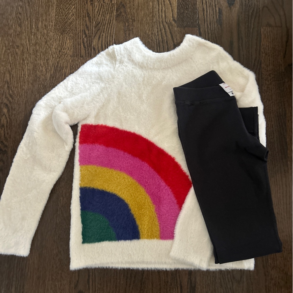 Hanna Andersson Girls Sweater with Rainbow Design and Charcoal Color Leggings